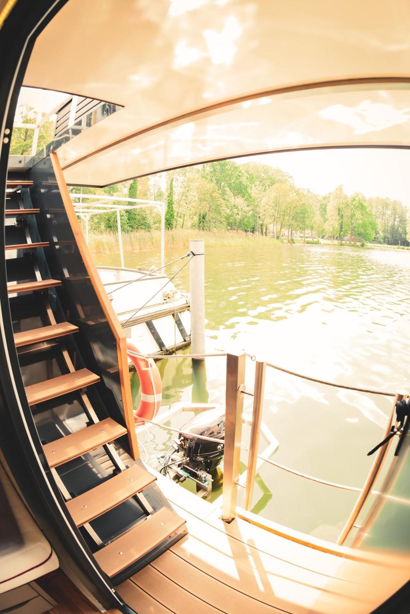 Traumzeitboot2 Auf Dem Scharmuetzelsee 바트 자로 외부 사진